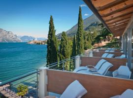 Beach Hotel Du Lac Malcesine, ξενοδοχείο στο Μαλτσεζίνε