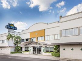 Days Inn by Wyndham Miami Airport North, hotel di Miami