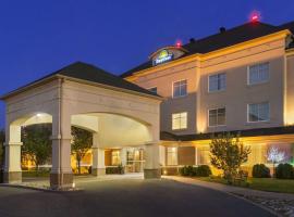 Days Inn by Wyndham Ottawa Airport โรงแรมในออตตาวา