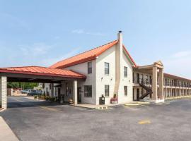 Super 8 by Wyndham Fredericksburg, hotell i Fredericksburg