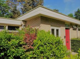 Bungalow Hartje Veluwe, viešbutis mieste Oterlas