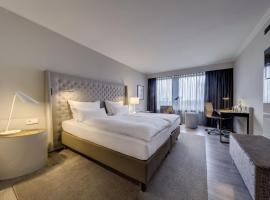 Clayton Hotel Düsseldorf City Centre: Düsseldorf'ta bir otel