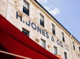 The Henry Jones Art Hotel