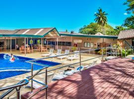 Tanoa Skylodge Hotel, hotel em Nadi