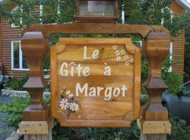 Le Gite A Margot, villa em Bromont