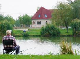 Tiszavilág Pihenőház – hotel w mieście Tiszakécske