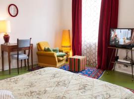 46FM : Montauban Guest House, hotel a Montauban