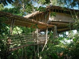 Bukit Raya Guesthouse, hotel v mestu Palangkaraya