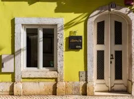 Alfama - Lisbon Lounge Suites