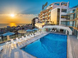 Maximus Hotel Byblos, hótel í Jbeil