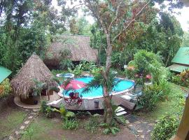 Hotel Hacienda Tijax Jungle Logde, hotel a Rio Dulce