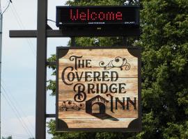 The Covered Bridge Inn: Brattleboro şehrinde bir otel