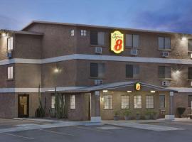 Super 8 by Wyndham Lake Havasu City, готель у місті Лейк-Гавасу-Сіті