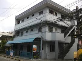 JS3 Studio Apartments: Legazpi şehrinde bir otel