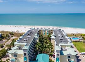 Sunset Vistas Two Bedroom Beachfront Suites, hotel em St Pete Beach