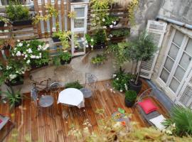 Une Chambre en Ville, hotel in Saintes