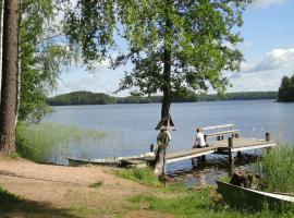 Isotalo Farm at enäjärvi lake、サロのホテル