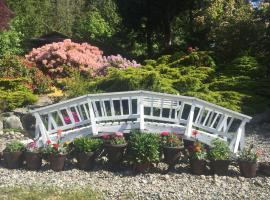 Garden Bridge House, hotel di Sechelt