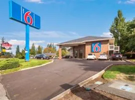 Motel 6-Vancouver, WA