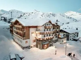 Hotel Alpenland