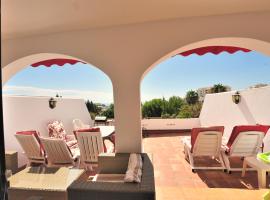 Chalet H GOLF, hotell Benalmadenas