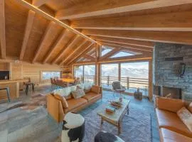 Oak Tree Chalet - on the ski slope - luxury!