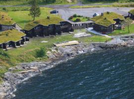 Brekkestranda Fjordhotel, hotel v mestu Brekke