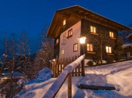 Ferienhaus/Chalet Schneiderhäusl, hotel vo Flachau