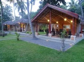 airport eco cottage