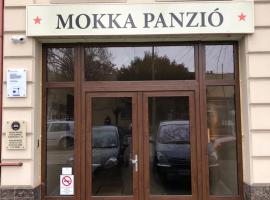 MOKKA PANZIÓ, מלון בסארוואש