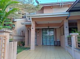 Muslim Dinaim Homestay, ξενοδοχείο σε Tanjung Malim