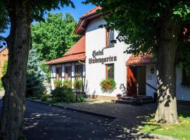 Hotel & Restaurant Lindengarten, hotell sihtkohas Lübben