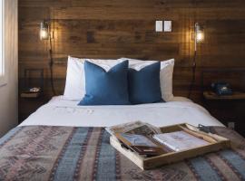 Snow Valley Lodging, hotel en Fernie