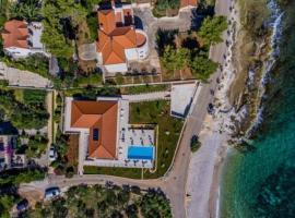 Villa R&B, hotel u gradu Sutivan