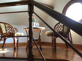 Rose Garden Mezzanine, hotel in Giverny