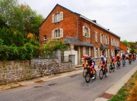 Les2sources Bike-B&B, hotel in Rochefort