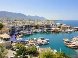 Kyrenia British Harbour Hotel