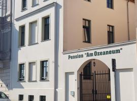 Pension Am Ozeaneum, hotel a Stralsund