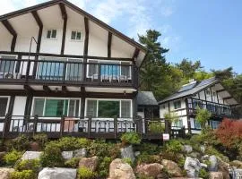 Tongyeong Yehyang Pension