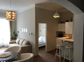 Főtér Apartmanház Szentendre, hotel en Szentendre