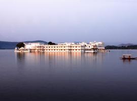 Taj Lake Palace Udaipur, hotel u gradu Udajpur