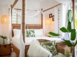 Pandanus Cottage