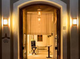 Villa Shanti - Heritage Hotel for Foodies, hotel sa Pondicherry