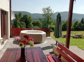 Holiday Home Lipa, hotel en Vrbovsko