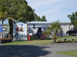 Affordable Westshore Holiday Park Napier, hotelli kohteessa Napier