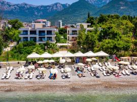 Apartments Kuce Lekovica Beach & snack bar- Bistro, hotel v Bare