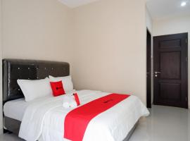 RedDoorz Syariah near RSUD Margono Purwokerto, hotel v destinácii Purwokerto