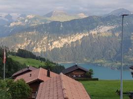 App. Seeblick Top of Interlaken, отель в Беатенберге