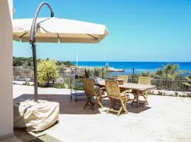 Phaedrus Living: Seaside Luxury Villa Anafi