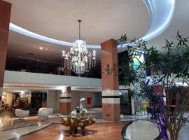 Constantino Hotel e Eventos, hotell i Juiz de Fora